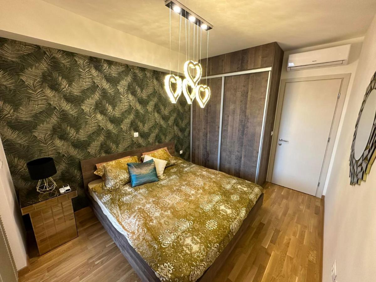 Royal Casa Apartment Skopje Bagian luar foto