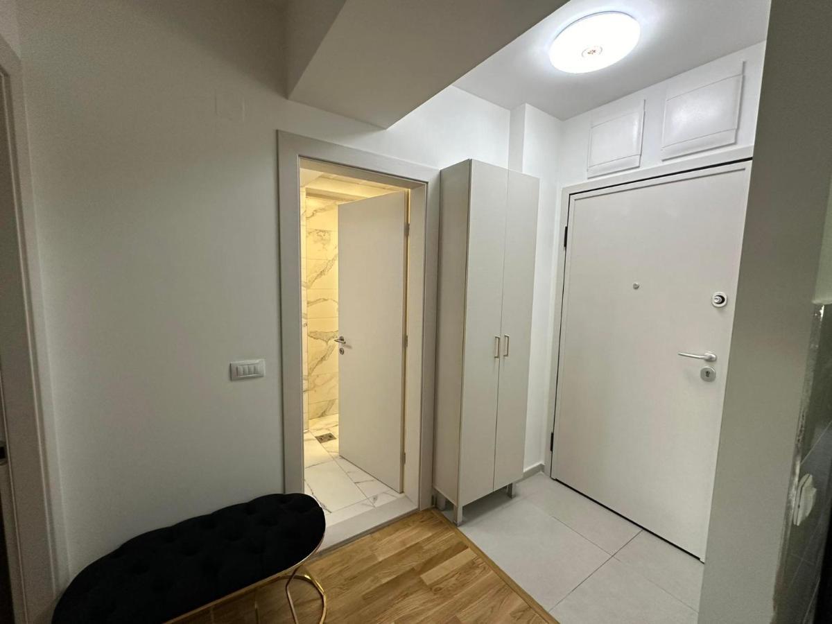 Royal Casa Apartment Skopje Bagian luar foto
